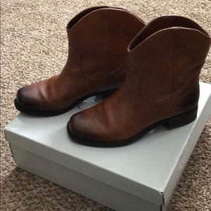 Jessica Simpson Western Boot; Size 6.5